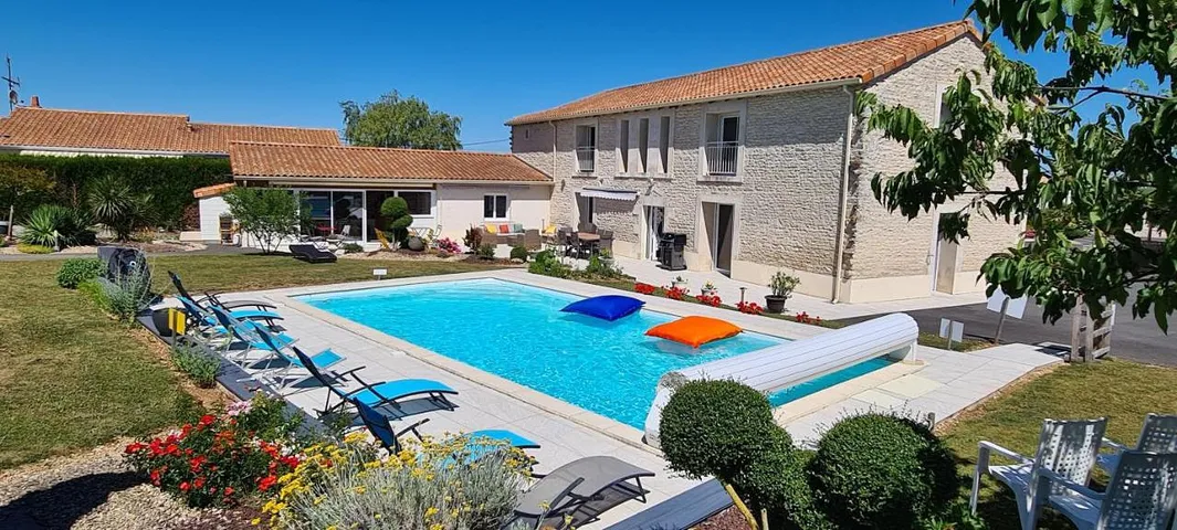 Apartamento de vacaciones para 6 personas, con piscina y jardín - 1