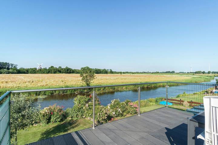 Ferienwohnung für 4 Personen, mit Seeblick in Hage - 2