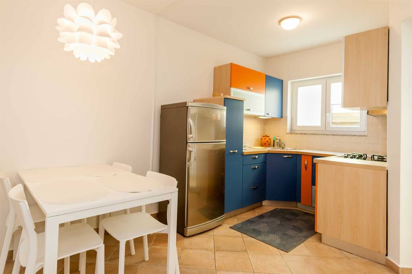 Appartement entier, Appartement Ema en rez-de-chaussée avec terrasse in Baška, Krk