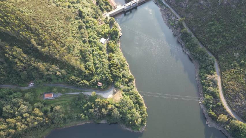 Location de vacances pour 4 personnes, avec jardin et vue à Brión - 2