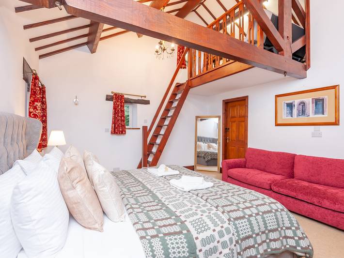 Farmhouse Barn - Rustic luxury for families -Leeds - Pass the Keys in Bradford, Yorkshire de l'Ouest