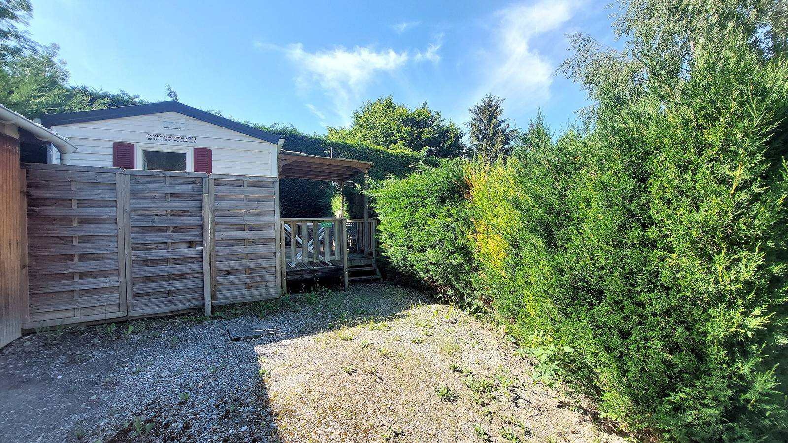 Mobil-home "Mercure 1" con piscina condivisa, Wi-Fi e aria condizionata in Saint-Laurent-en-Beaumont, Parco Nazionale degli Ecrins