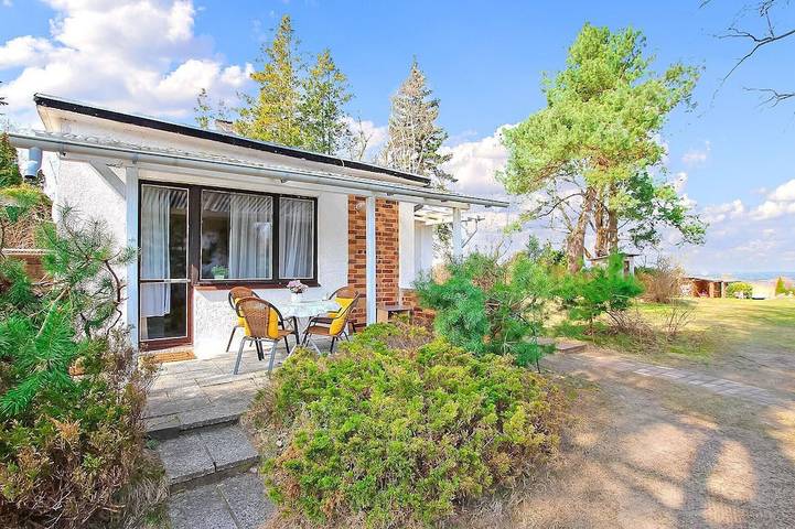 Bungalow für 4 Personen, mit Garten
