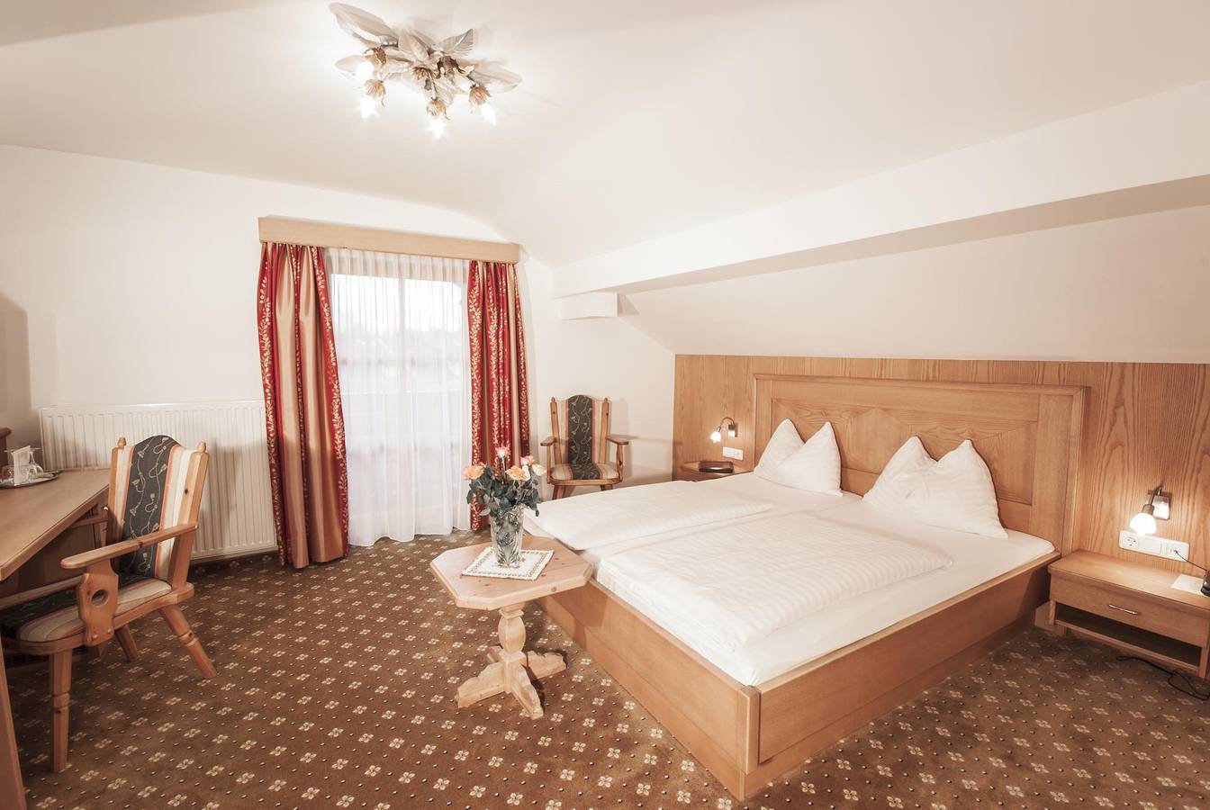 Einzelzimmer "Superior" in Glanegg (Salzburg), Salzburg