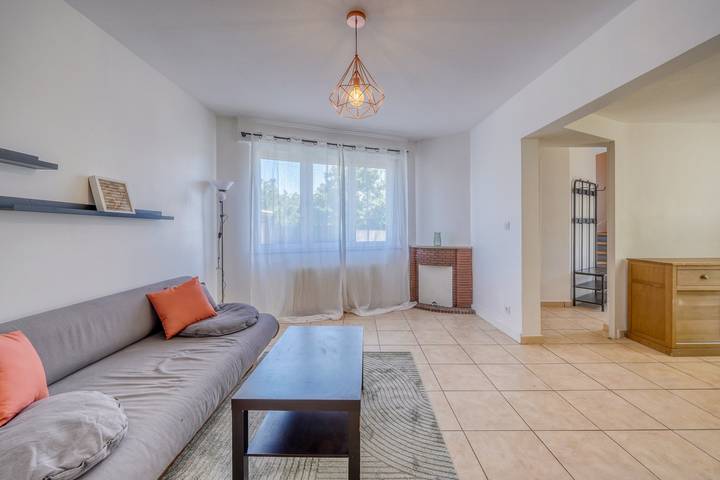Gîte pour 4 personnes, avec jardin et terrasse à Pessac - 2