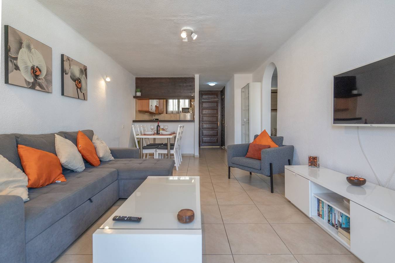 Appartamento intero, Appartamento vacanze per 4 persone con piscina in Playa del Búnker (Arona), Arona