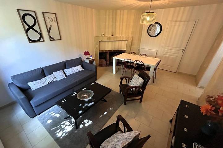Location de vacances pour 6 personnes, avec piscine et terrasse à Joué-lès-Tours - 4
