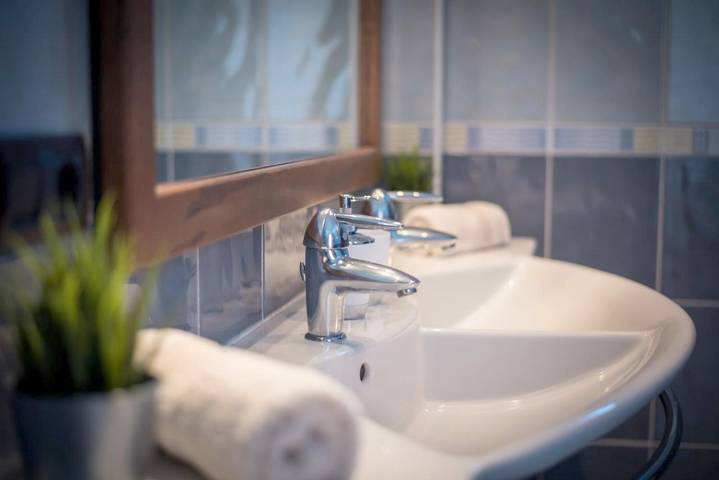 Villa für 9 Personen, mit Garten und Pool sowie Whirlpool in Adeje - 4