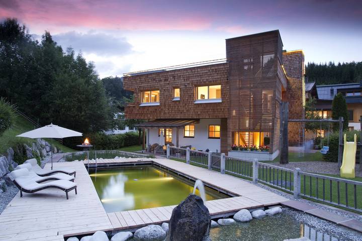 Ferienwohnung für 6 Personen, mit Terrasse und Garten sowie Sauna in Fieberbrunn