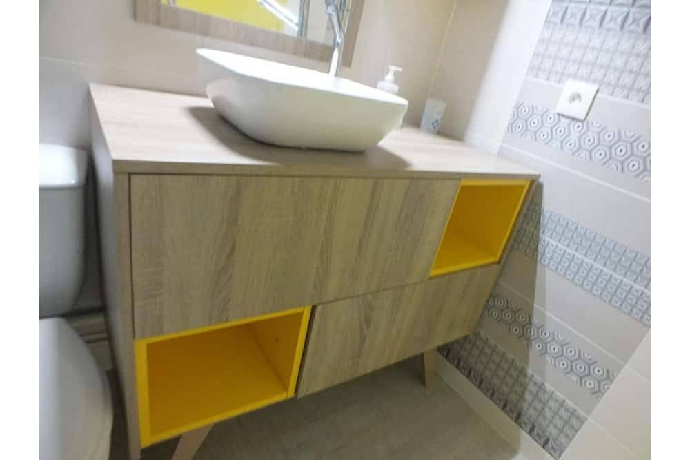 Entire apartment, Residence Valissou - Scandinavian decor apartment in Châteauroux, Châteauroux region