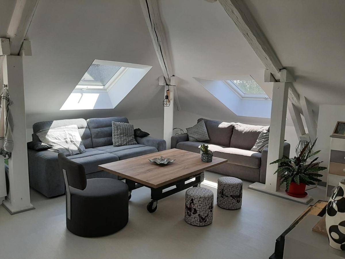 Appartement entier, Two-Bedroom Apartment in Écrouves, Toul