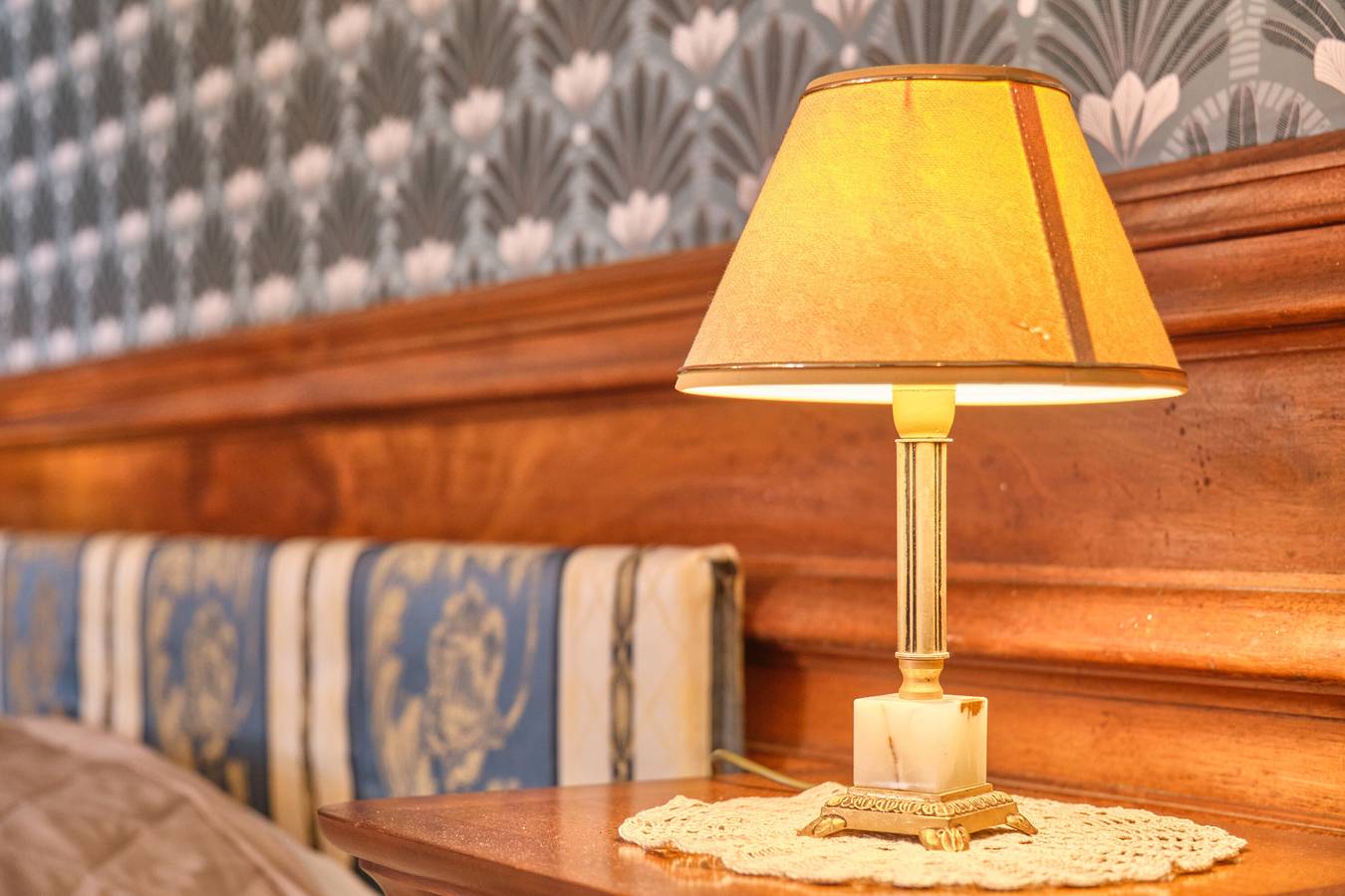 Guesthouse 'Room 1 - La Suite De La Marquise' with Shared Terrace and Garden in Saint-Geoire-en-Valdaine, La Tour-du-Pin region