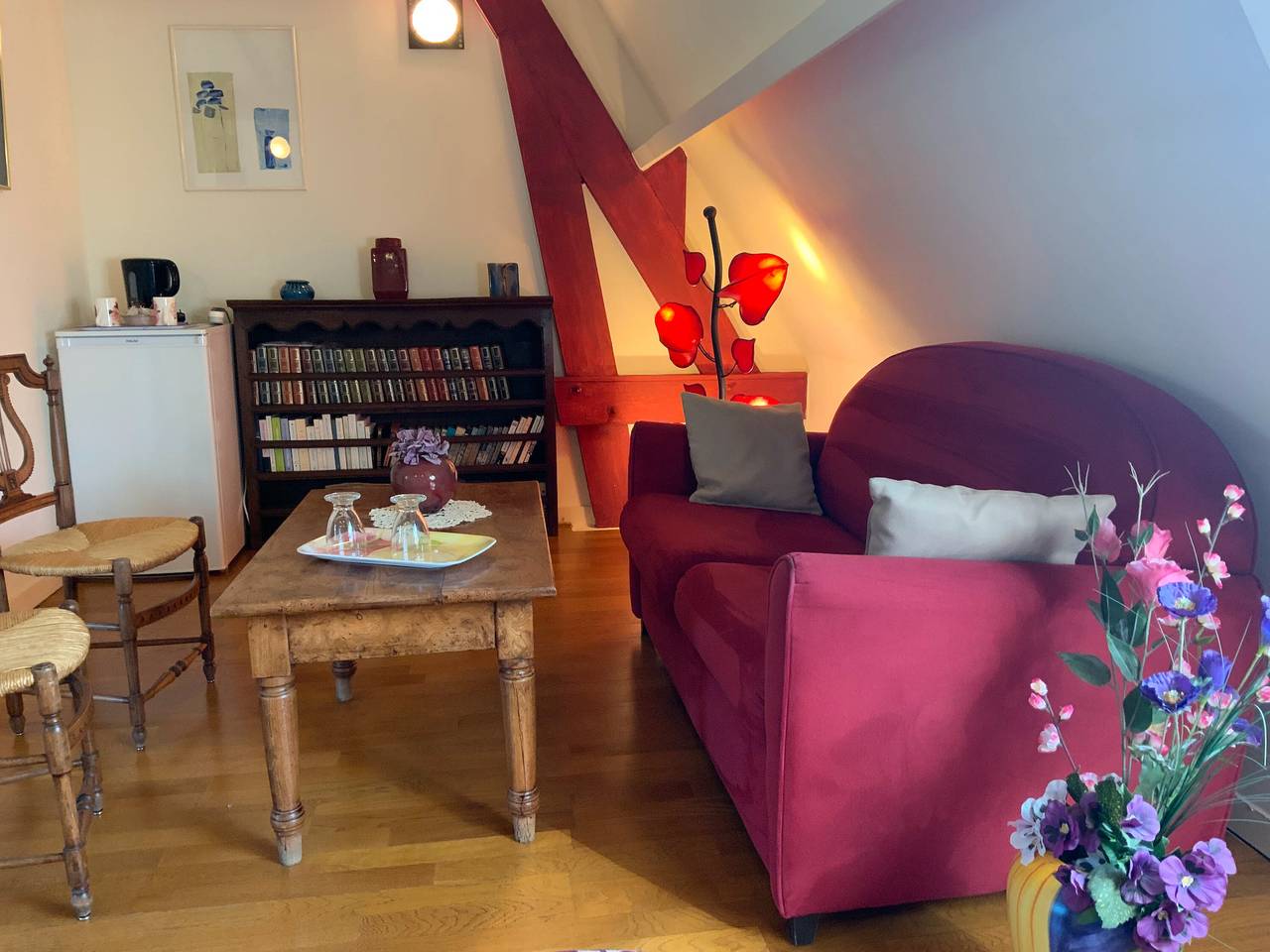 “Romantic Suite” Guest Room with Shared Terrace, Garden, and Wi-Fi in Honfleur, Lisieux Området