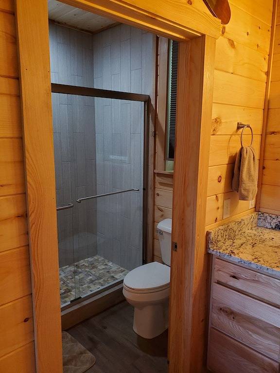 Private Cabin • Hot Tub • 2 Kings in Jackson County