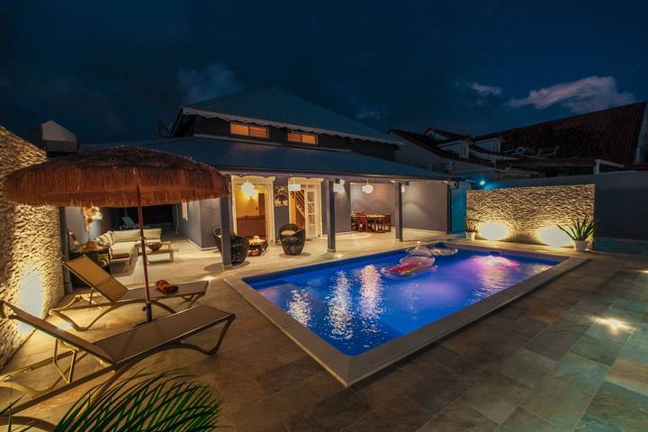 Villa for 8 people, with balcony and garden, child-friendly - 1