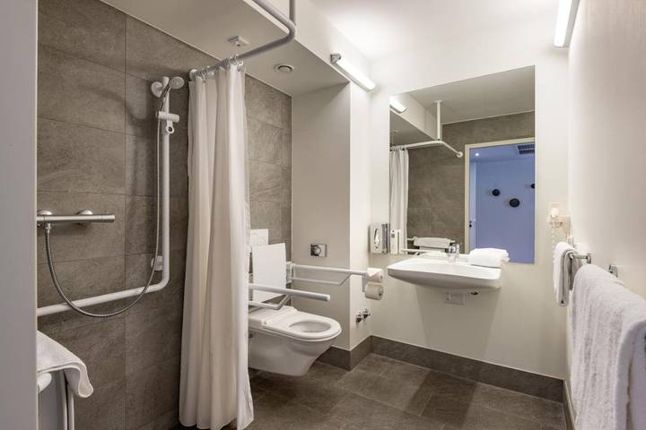 Hôtel pour 4 personnes, avec terrasse, adapté aux familles à Hall in Tirol - 2