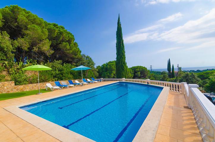 Casa rural para 14 personas, con Terraza y Jardín en la Costa Brava - 3