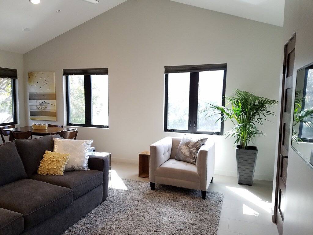 Ganze Wohnung, Eigener Eingang 1-Zimmer-Wohnung nahe dem Strand in einer ruhigen Nachbarschaft in Encinitas, San Diego County