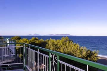 Holiday Apartment for 5 People in Patti, Messina Province, Photo 2