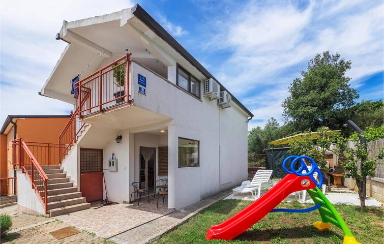 Ferienwohnung für 4 Personen, mit Garten