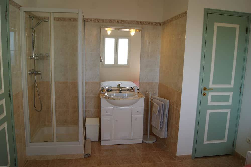 Les Lauriers - Einziges Haus mit Blick auf das Meer und Hafen von Santa Severa in Luri, Cap Corse