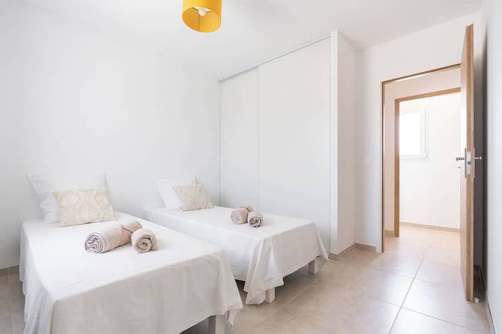 Location de vacances pour 6 personnes, avec jardin et terrasse à Marignane - 3