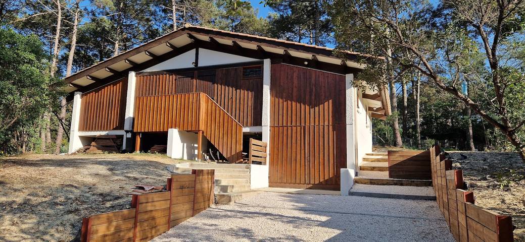 Ferienhaus für 8 Personen, mit Balkon und Garten