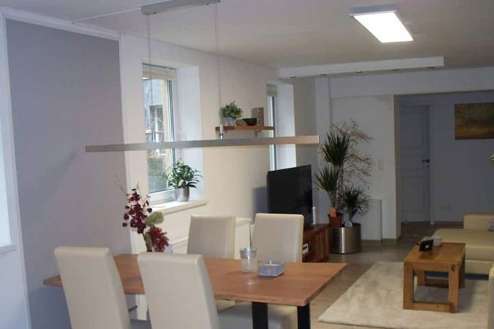 Ferienwohnung für 5 Personen, mit Terrasse und Garten in Reinickendorf