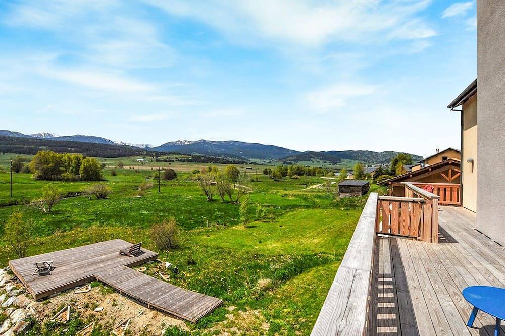 5 bedroom amazing home in Réal in Réal, Parc naturel régional des Pyrénées catalanes