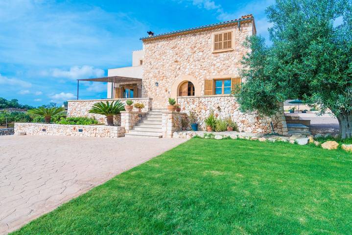 Casa Puig De Na Franquesa - Villa with private pool in Manacor. Free WiFi in Son Talent, Manacor