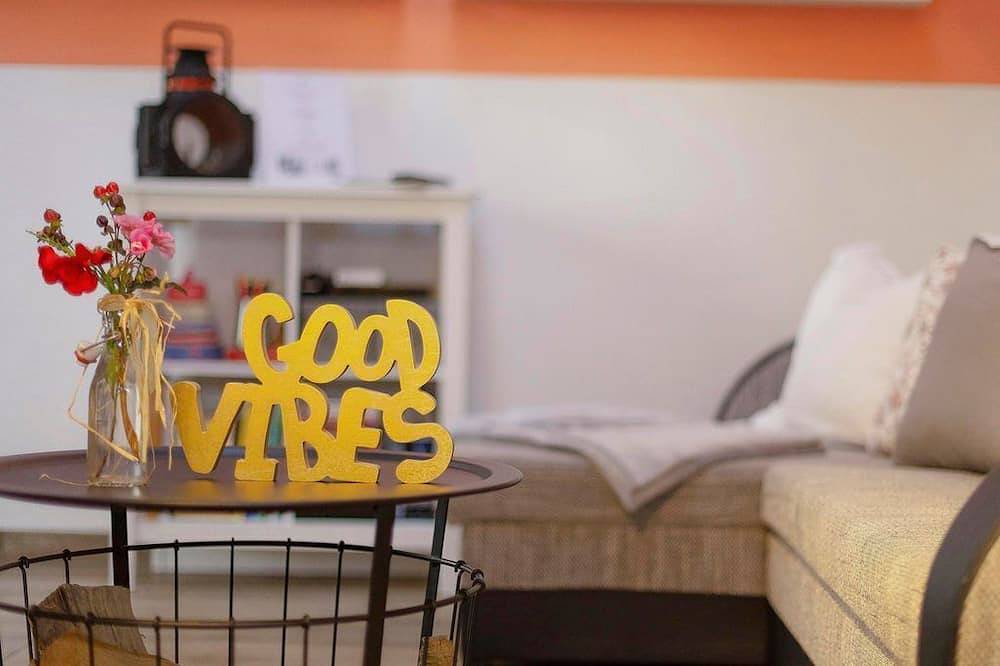 Ganze Wohnung, Bahnhäuschen mit Dusche, Bad und Wc - Bahnhof Droyßig - Übernachten im Denkmal in Droyßig, Saale-Unstrut