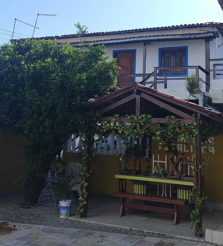 Casas e apartamentos de temporada para 2 pessoas, com vista e balcão na Enseada dos Corais
