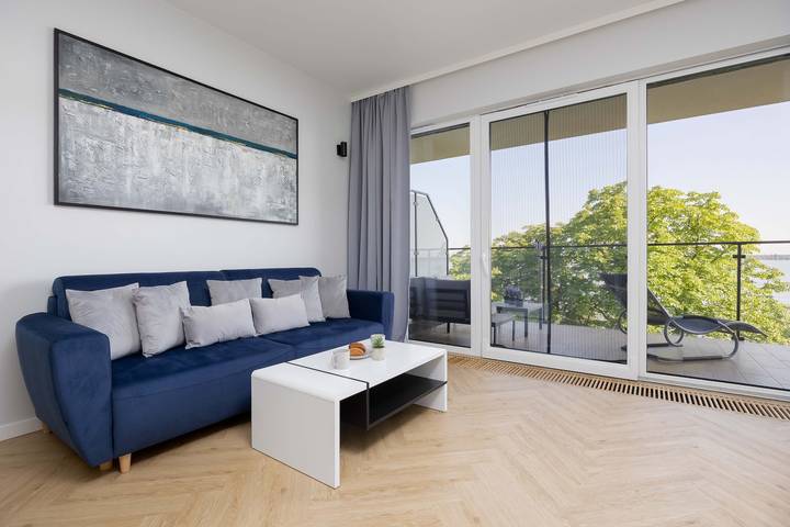 Ferienwohnung für 4 Personen, mit Balkon und Seeblick sowie Sauna, kinderfreundlich - 1
