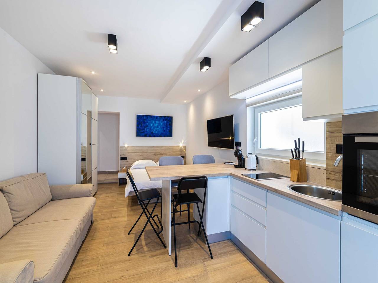 Ganze Wohnung, Apartments Ema - Studio Apartment with Sea View in Rogotin, Dubrovnik-Neretva