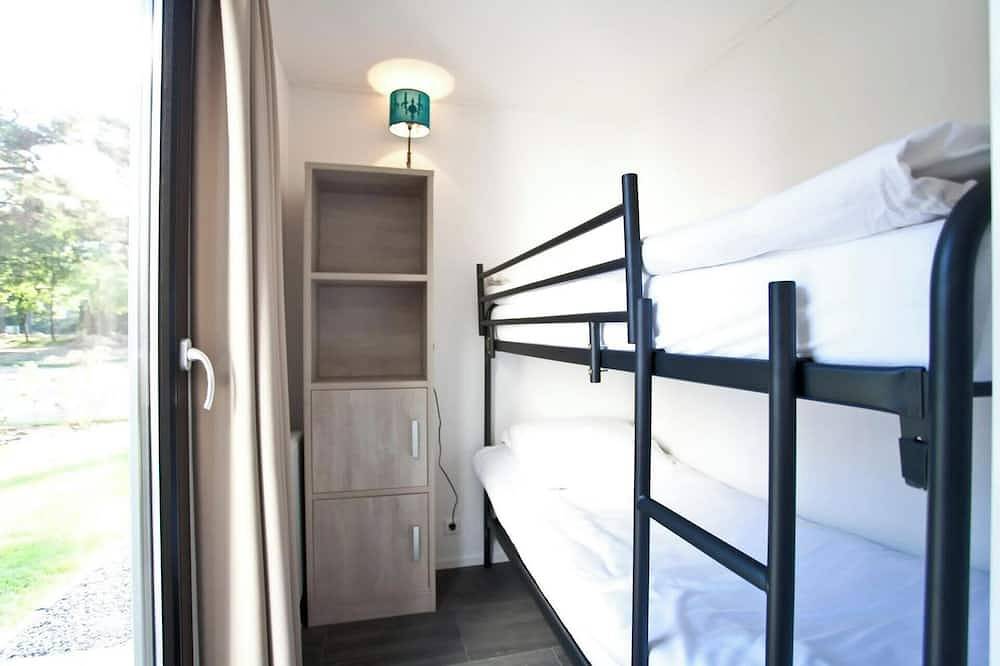 Chalet mit 2 Schlafzimmern und einer Terrasse in IJssel