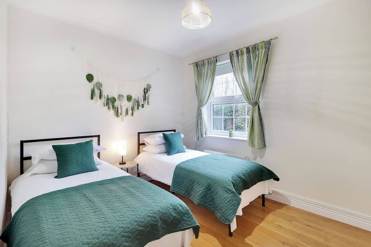 Central Tunbridgewells | Stylish & Spacious for 10 in Royal Tunbridge Wells, Kent