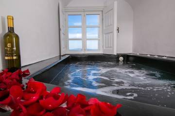 Villa für 2 Personen in Oia, Santorin, Bild 3