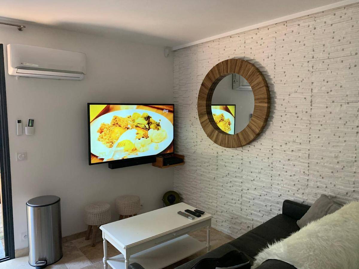 Appartement entier, Apartment with Garden View in Grabels, Côte méditerranéenne (France)