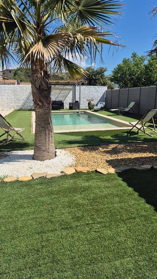 Maison de vacances pour 2 personnes, avec piscine ainsi que jardin et terrasse - 1