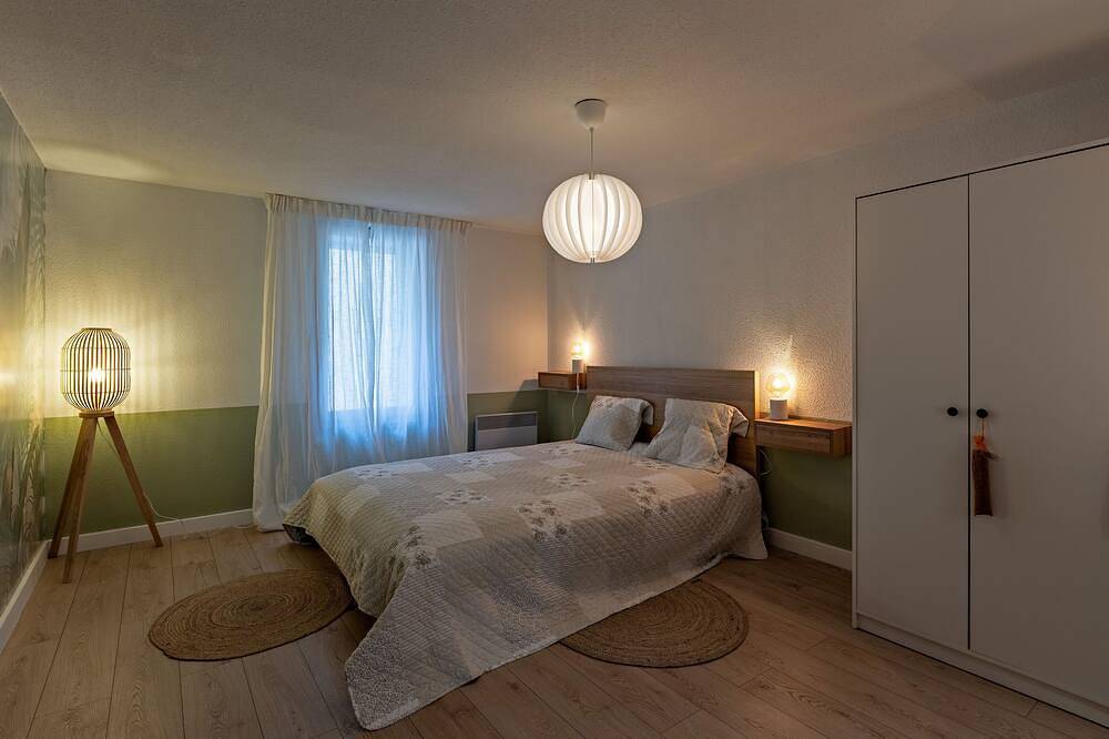Appartement entier, L’Etoile- Downtown Chic Apartment  in Pézenas in Pézenas, Côte méditerranéenne (France)