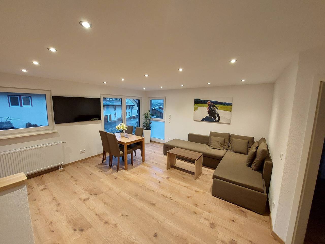 Ganze Wohnung, Ferienwohnung 'Maisonette' mit Bergblick, Balkon und Wi-Fi in Lenzkirch, Südschwarzwald