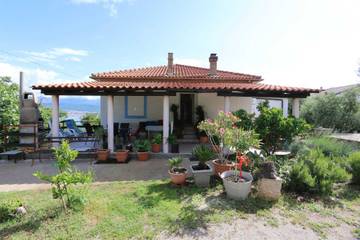 Ferienwohnung für 3 Personen, mit Terrasse in Silo (Krk)