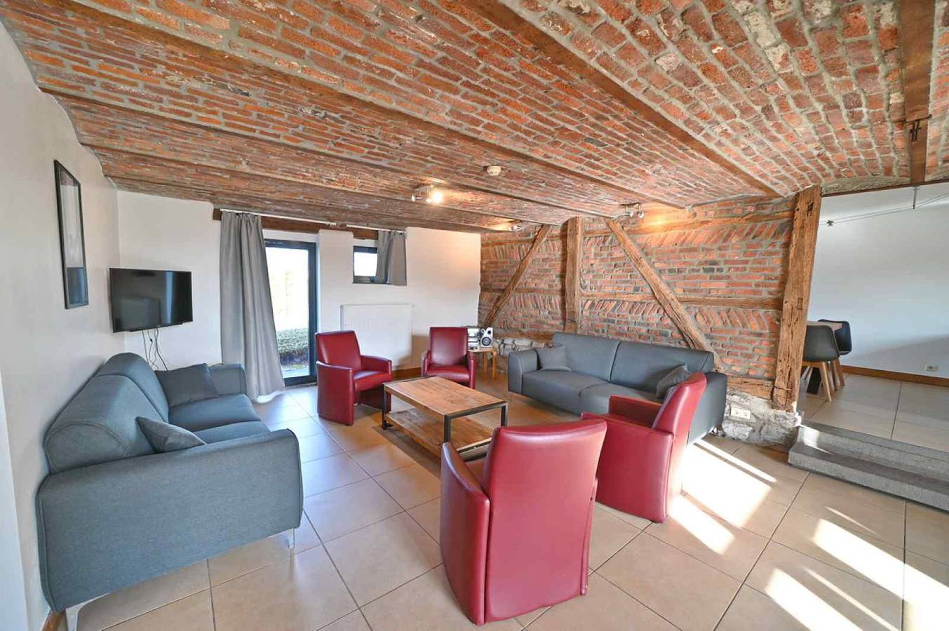 Ruim 14 persoons oud vakwerkhuis in Ardense stijl nabij Durbuy. in Grandhan, Durbuy