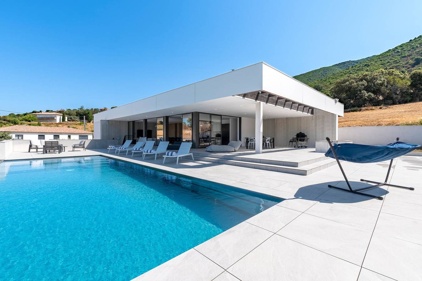 Colombina - Villa avec piscine in Bastelicaccia, Région d'Ajaccio