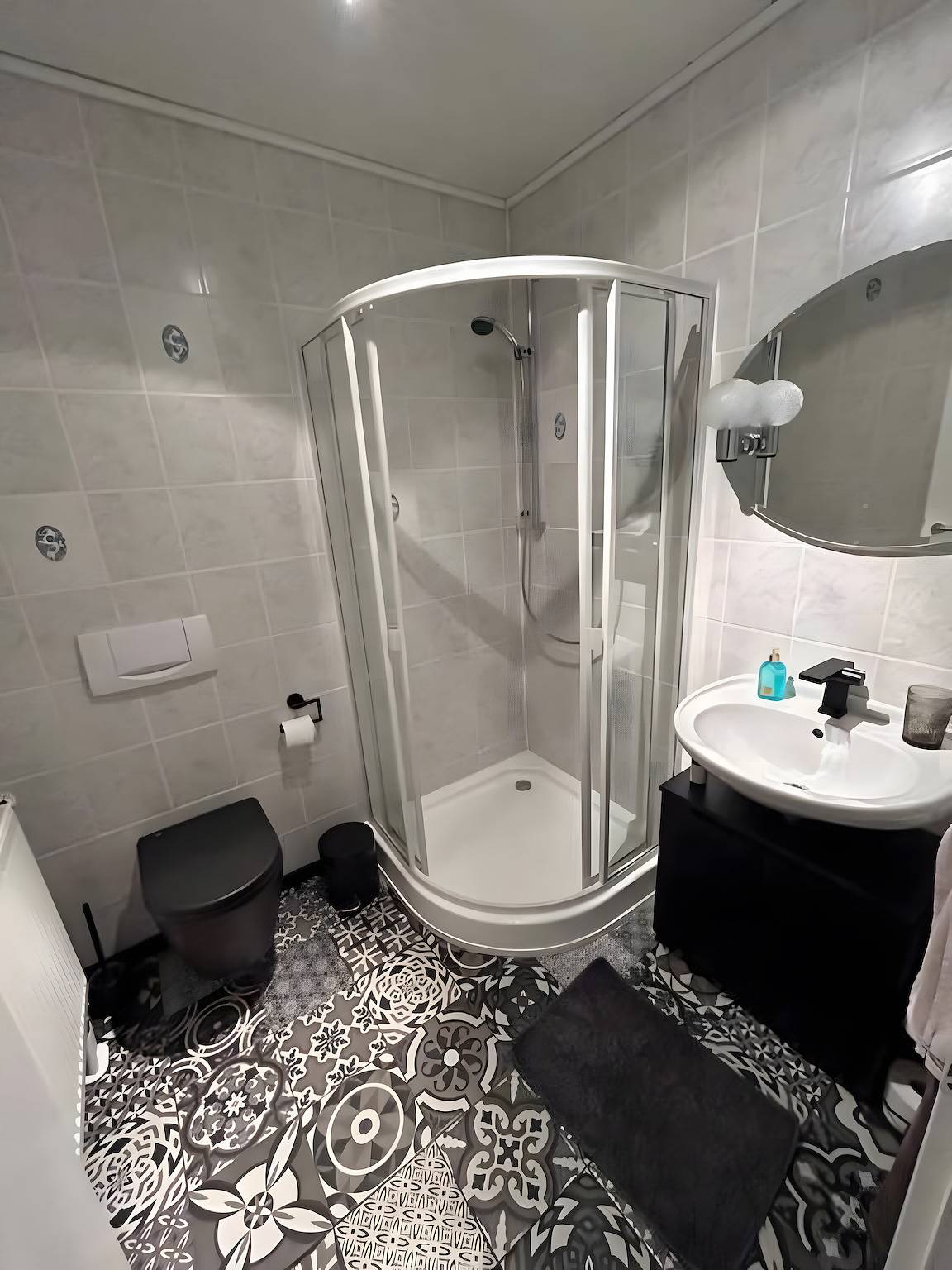 Ganze Wohnung, Ferienwohnung 'Ambiente 3' mit privatem Garten und Wlan in Naumburg (Hessen), Hessisches Bergland