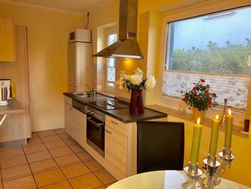 Ferienhaus für 4 Personen, mit Sauna und Terrasse sowie Garten, mit Haustier in Glowe