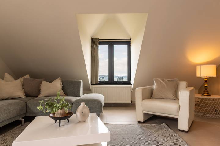 Gîte pour 8 personnes, avec balcon dans Epen - 4