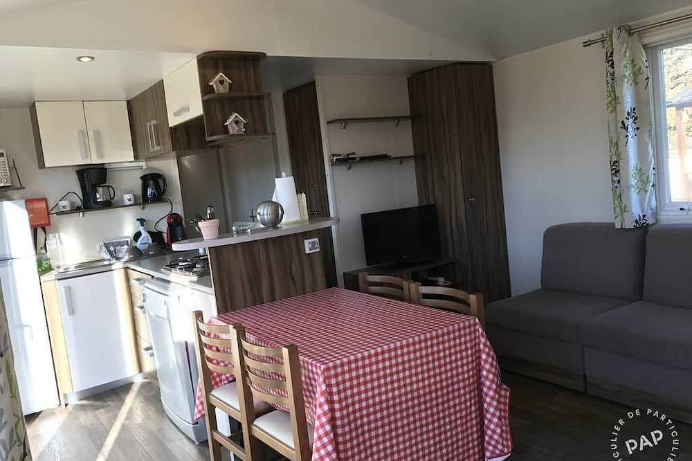 Mobile home rental Saint Pee Sur Nivelle 8 persons in Saint-Pée-sur-Nivelle, Bayonne region