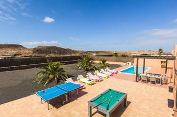 Casa De Vacaciones para 6 Personas en La Capellania (Corralejo), La Oliva, Foto 1