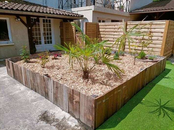 Gîte pour 5 personnes, avec piscine ainsi que jacuzzi et jardin à Tabanac - 4